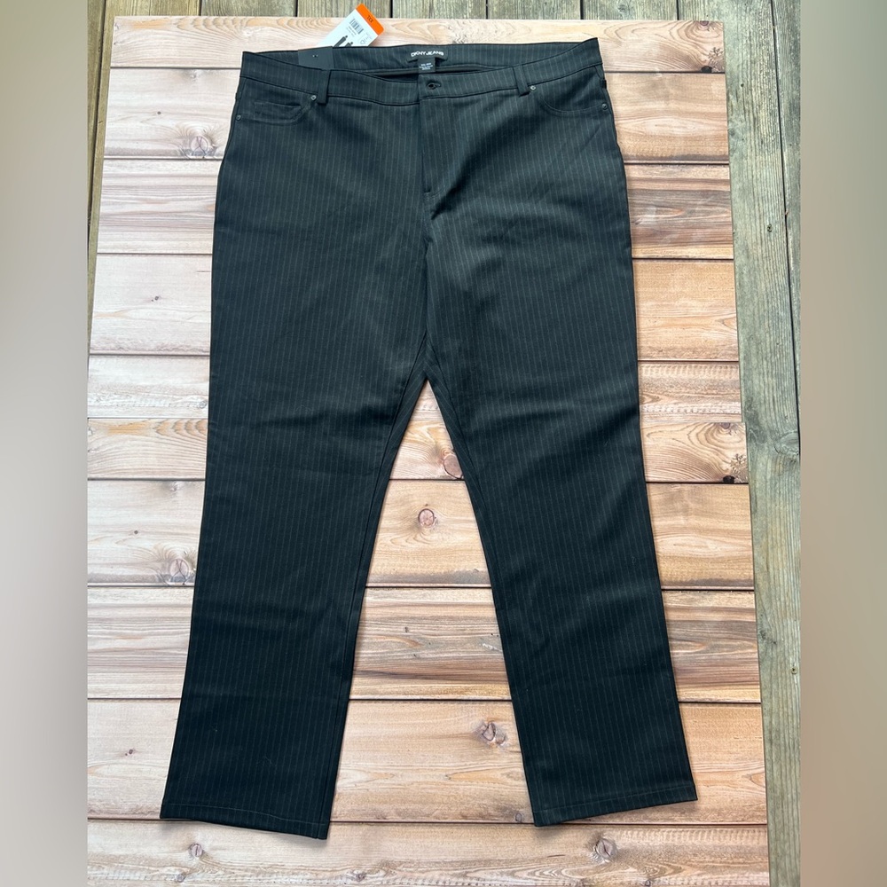 DKNY NWT Black Pinstripe Trousers